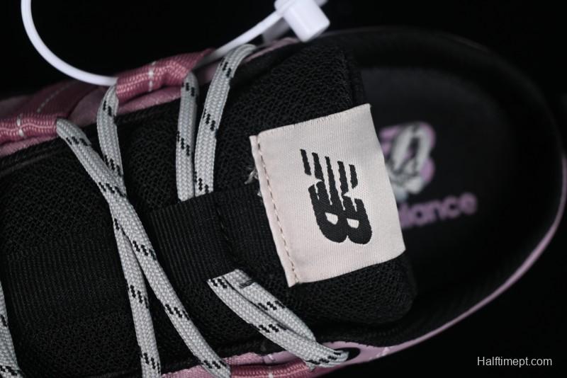 New Balance CRV CAP V2 Casual Sneakers with Flat Silhouette and Mesh Upper - SD3205BY2