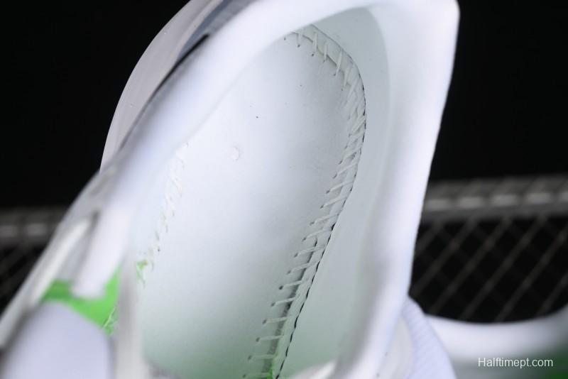 Nike Zoom Fly 5 Premium Lightweight Running Shoes with React Technology and Carbon Fiber Plate - DM8968-101