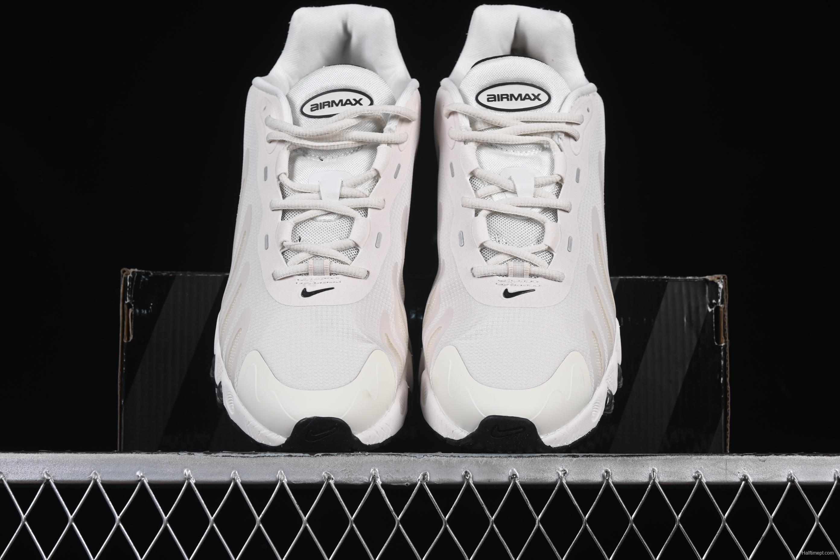 Nike Zoom 2023 Air Max Alpha – White/Black Premium Performance Shoes