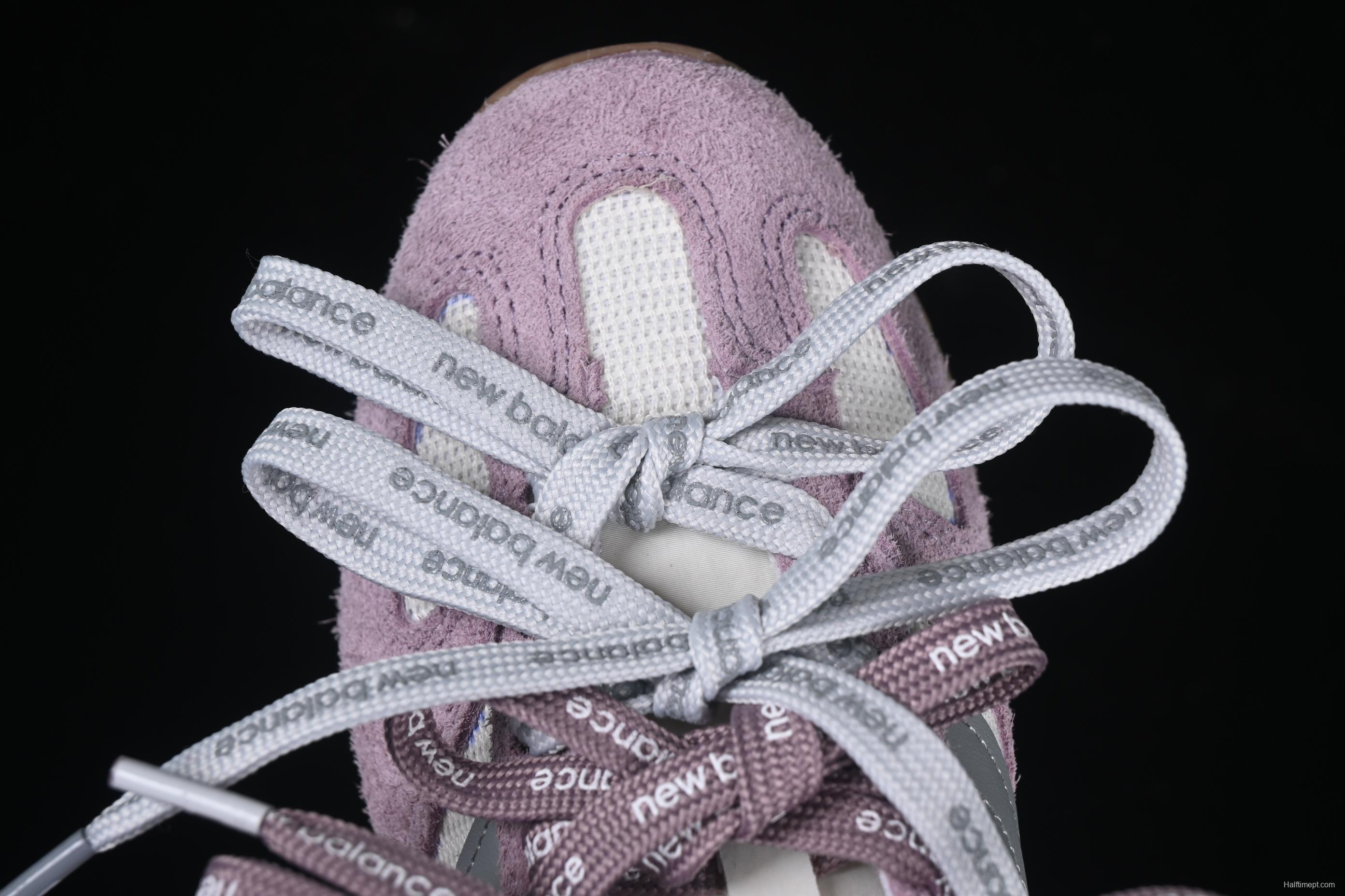 New Balance 471 Series Fabric and Leather Casual Lifestyle Shoes - U471AL