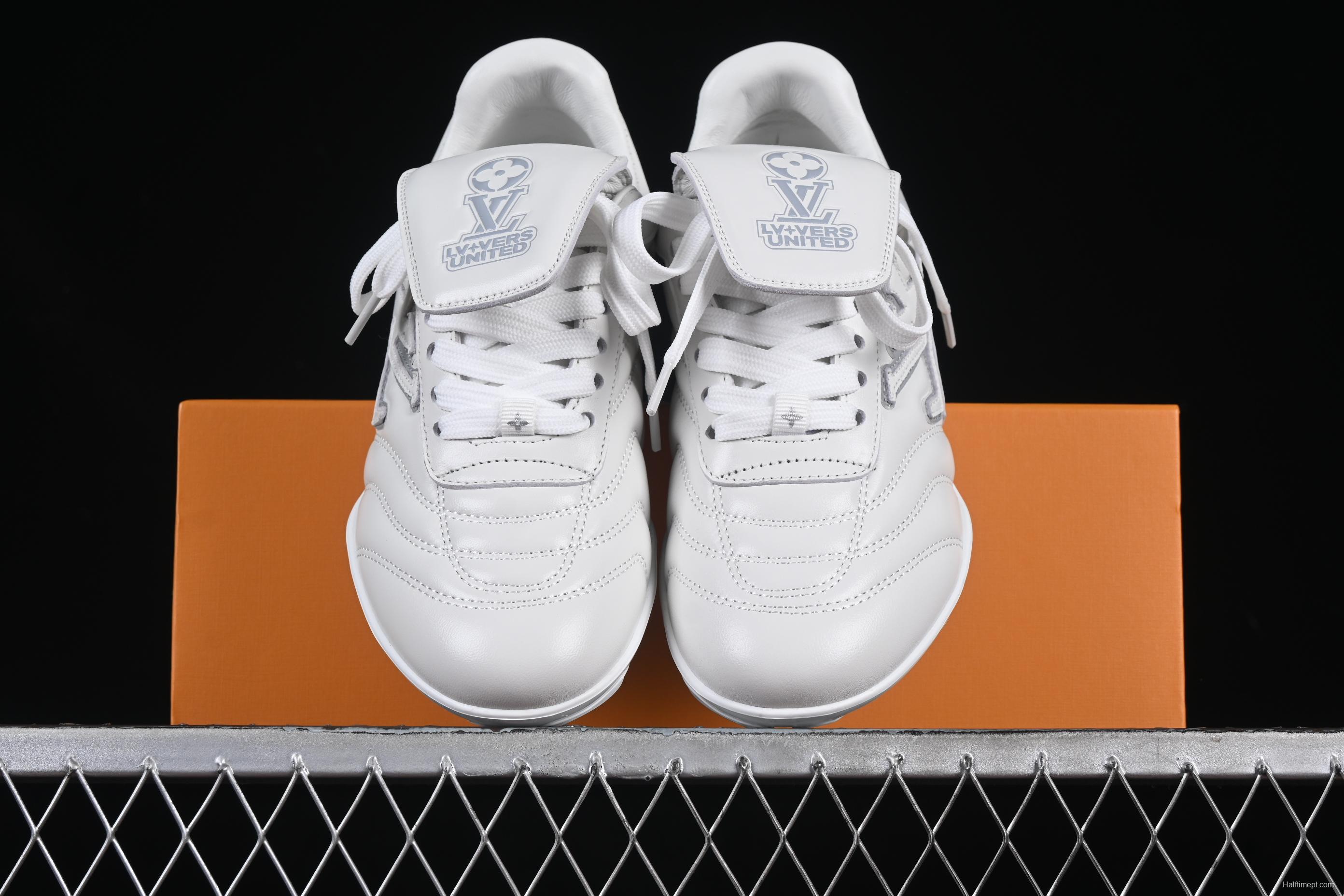 Louis Vuitton Footprint Soccer Low-Top Lifestyle Sneakers White - AJF6