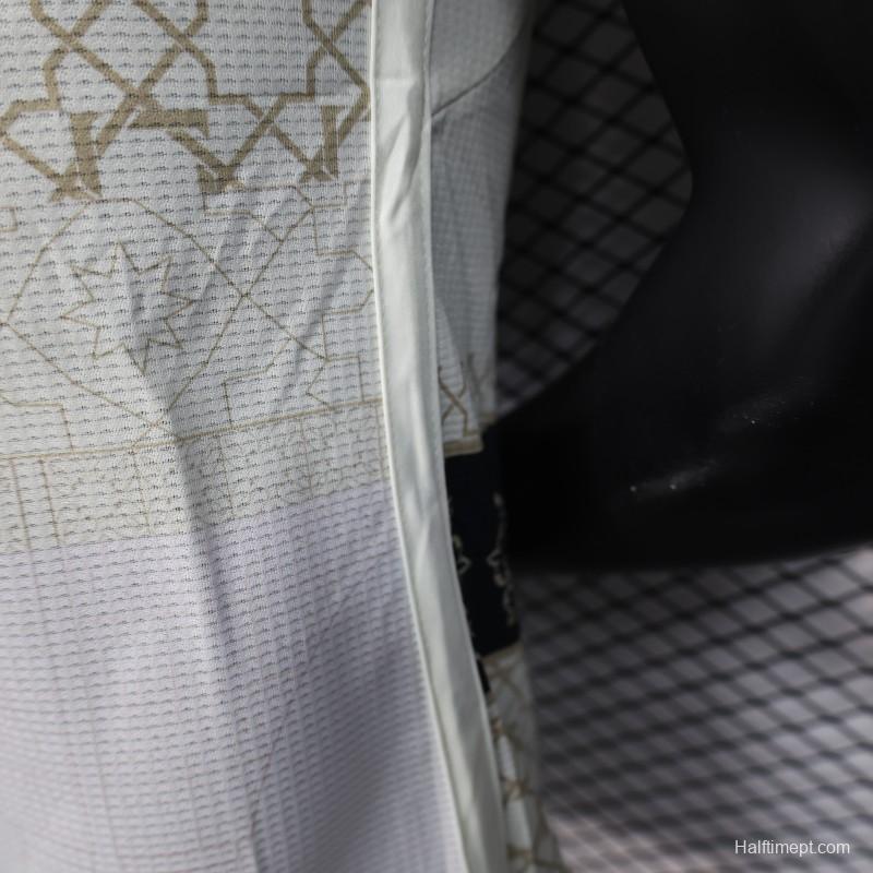 Player Version 2025 Algeria White with Islamic Geometric Pattern Jersey