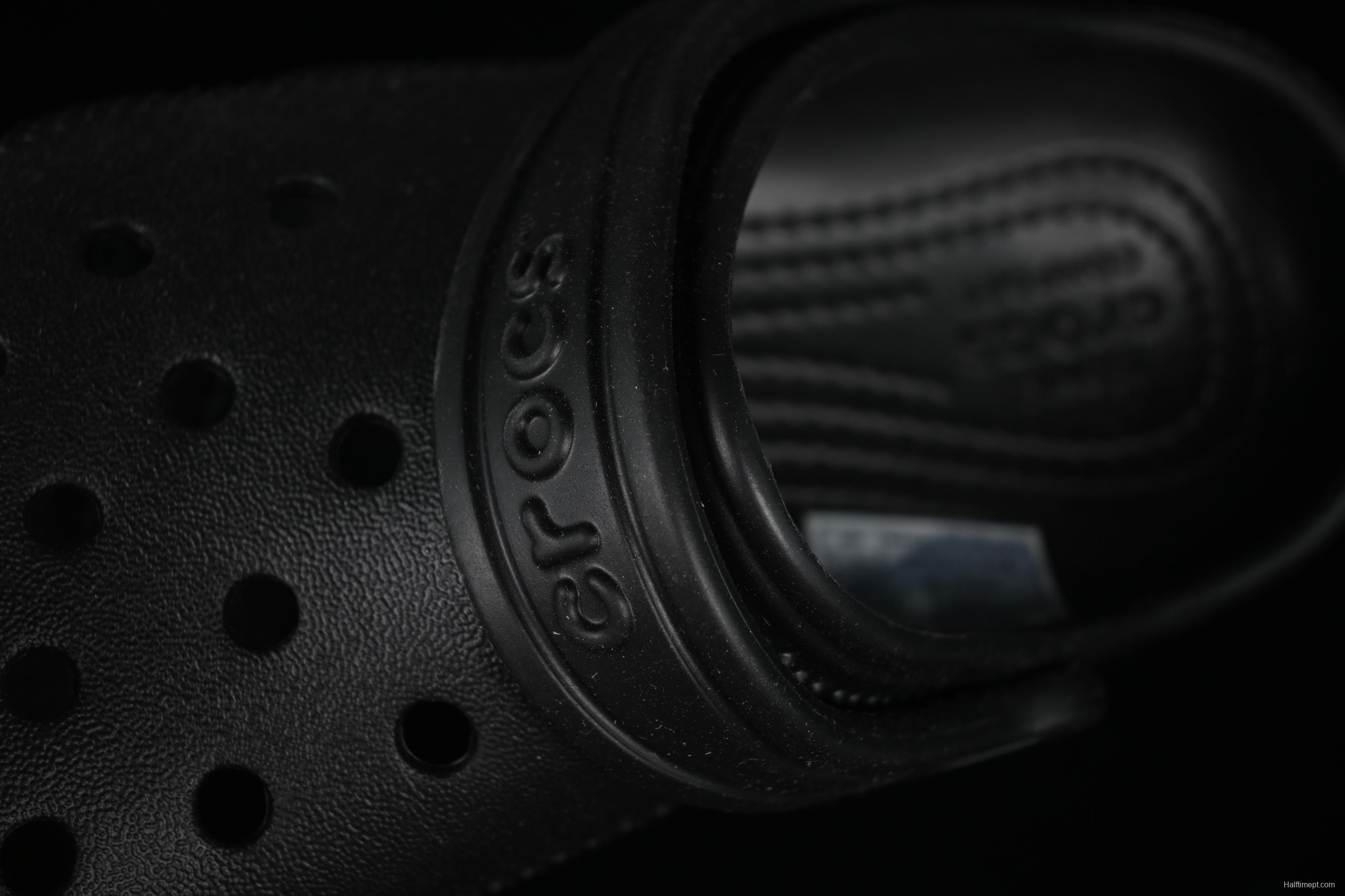 Crocs Classic Clog Kids Lightweight Slip-Resistant Comfortable Water Shoes - Classic Clog