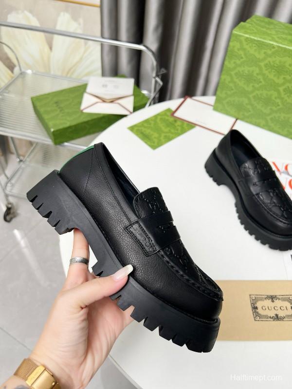 2024 Women Gucci Black Leather Loafers MJ00320