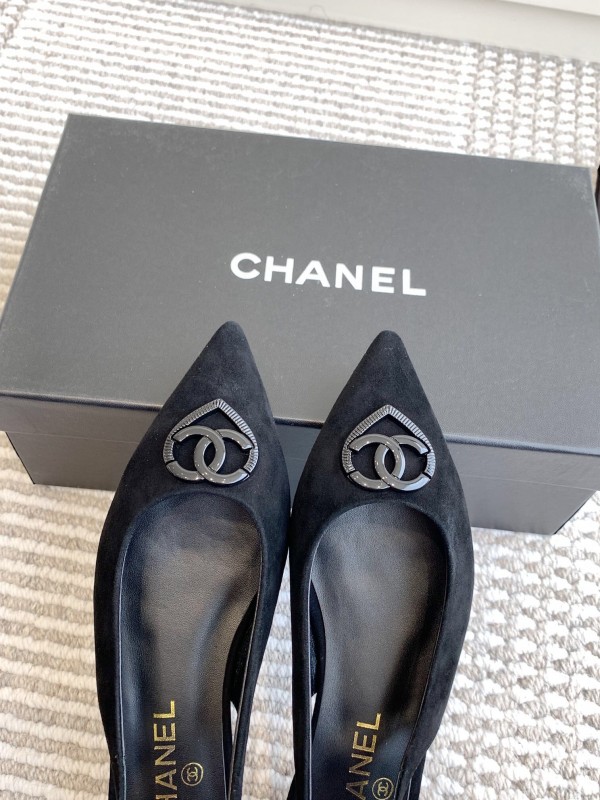 2025 Women Chanel Black Suede Slingback Heart Logo Flats KFY00300