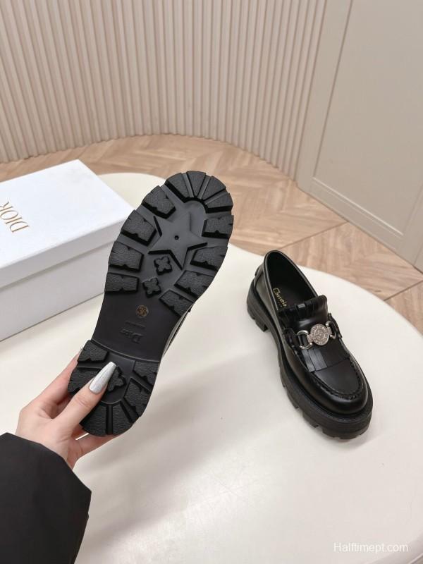 2025 Women Dior Black Leather Loafers KFY00350