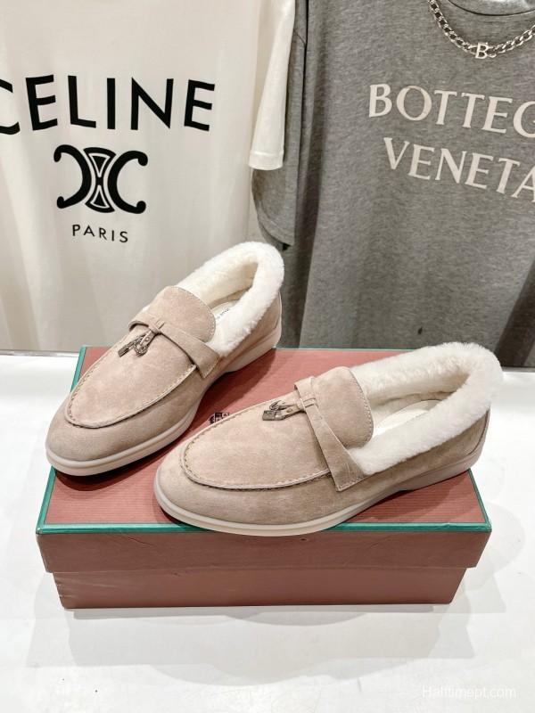2024 Women LP beige suede shearling loafers MJ00300