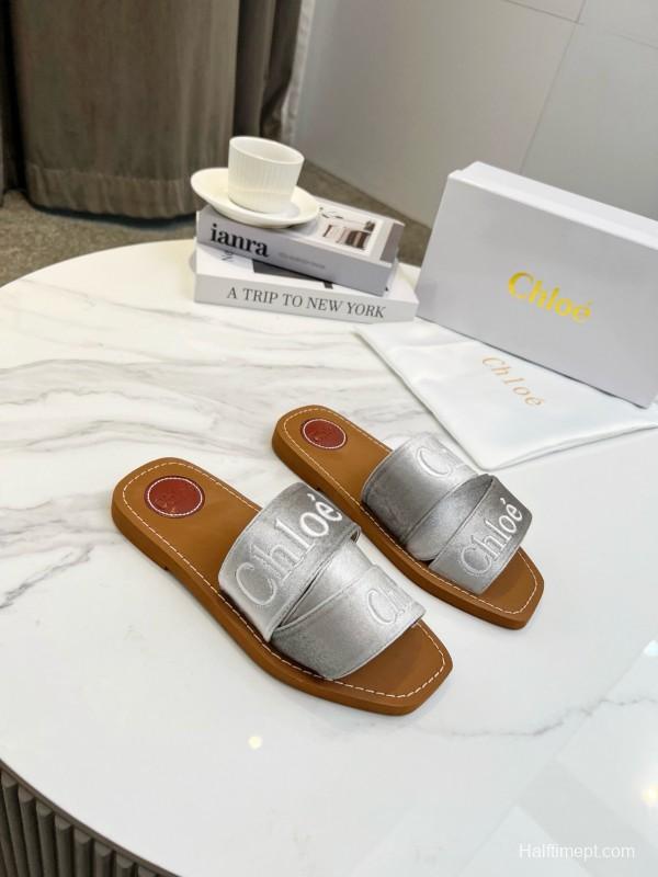 2025 Women Chloé Silver Leather Slippers LY00200