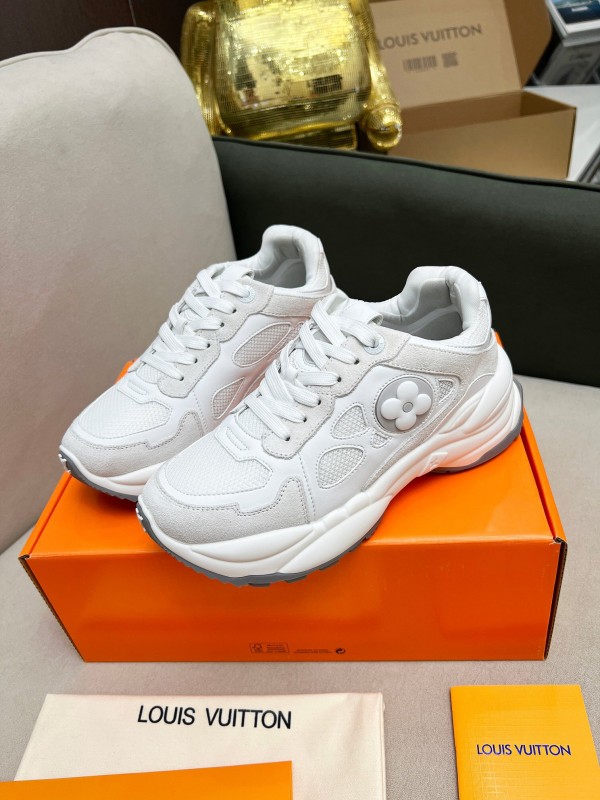 2025 Women Louis Vuitton White Leather Mesh Running Sneakers LY00340
