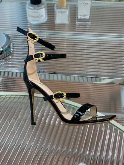 2025 Women Gianvito Rossi Black Patent Leather Strappy High Heel Sandals