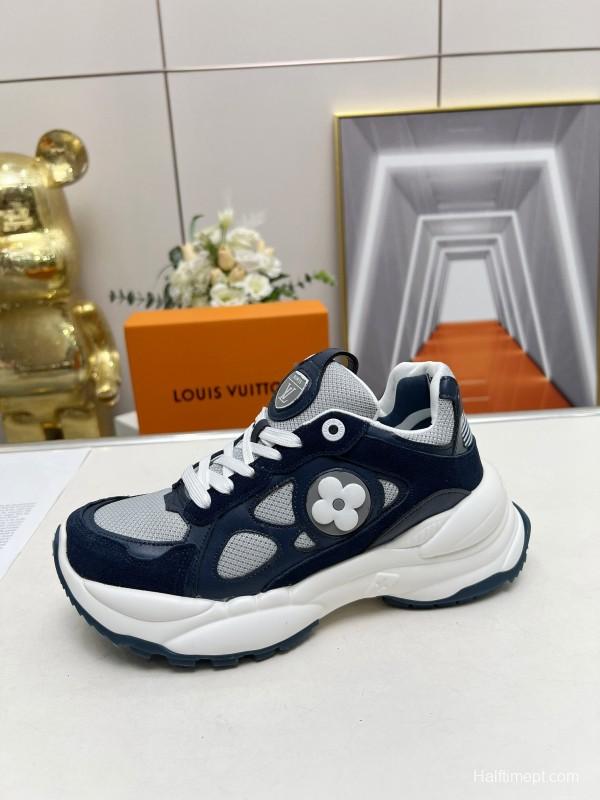 2025 Unisex Louis Vuitton Black White Blue Leather Tech Fabric Sneakers Monogram LY00340