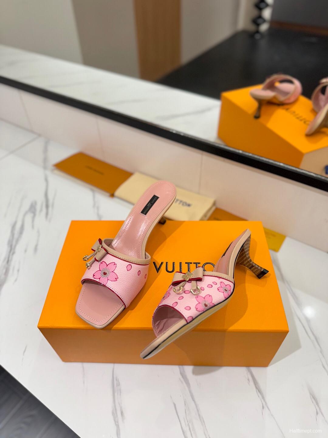 2025 Women Louis Vuitton Pink Leather Mules KFY00310