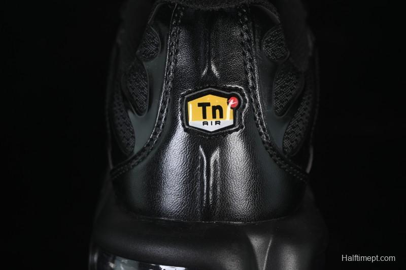 Nike Air Max Plus Retro Running Shoes with Air Cushion Technology - 604133-050