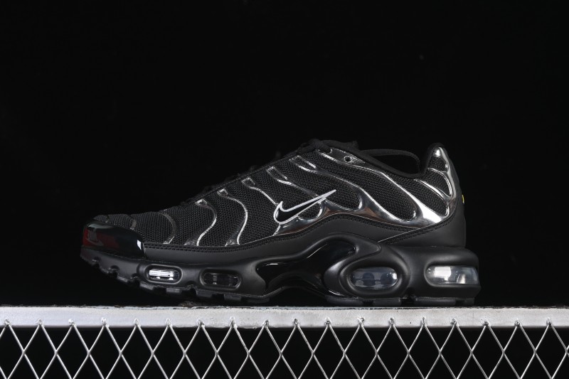 Nike Air Max Plus Retro Running Shoes with Air Cushion Technology - HJ9743-001