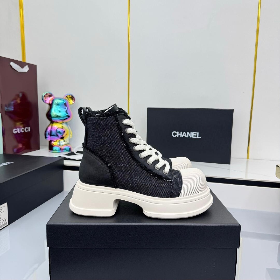 Chanel 2025/SS Short Boots Essential Autumn Winter Item - LY00380