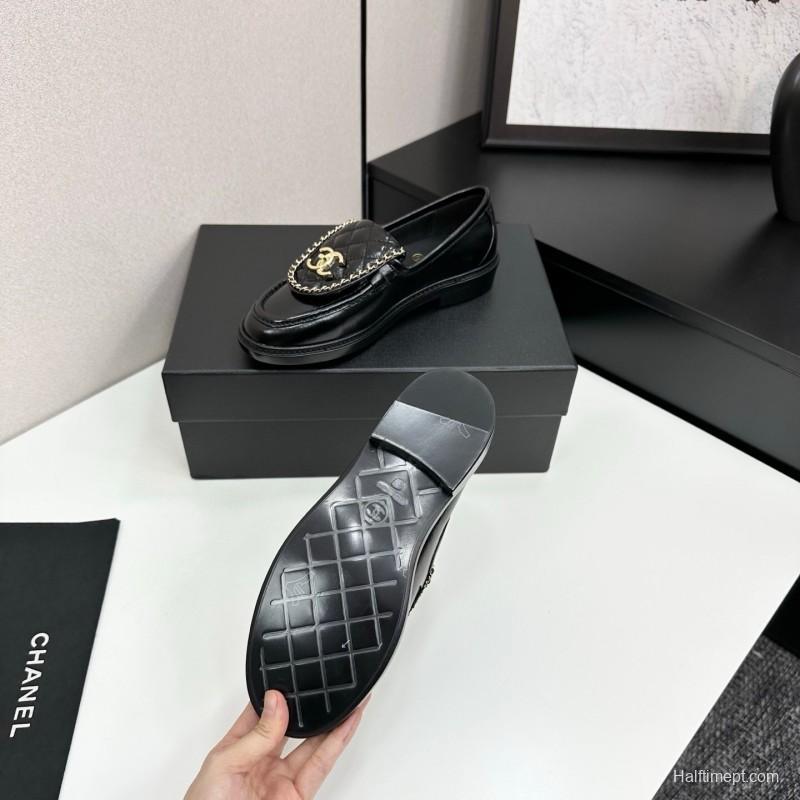 Chanel Classic Flap Chain CC Buckle Loafers - LY00320