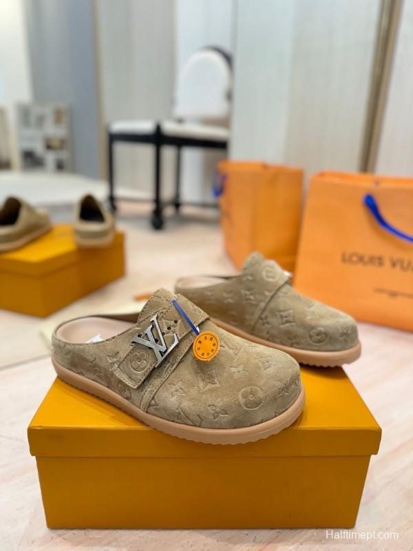 Louis Vuitton LV Monogram Sandals Spring Summer 2025 Collection Couple Sliders - KFY00291