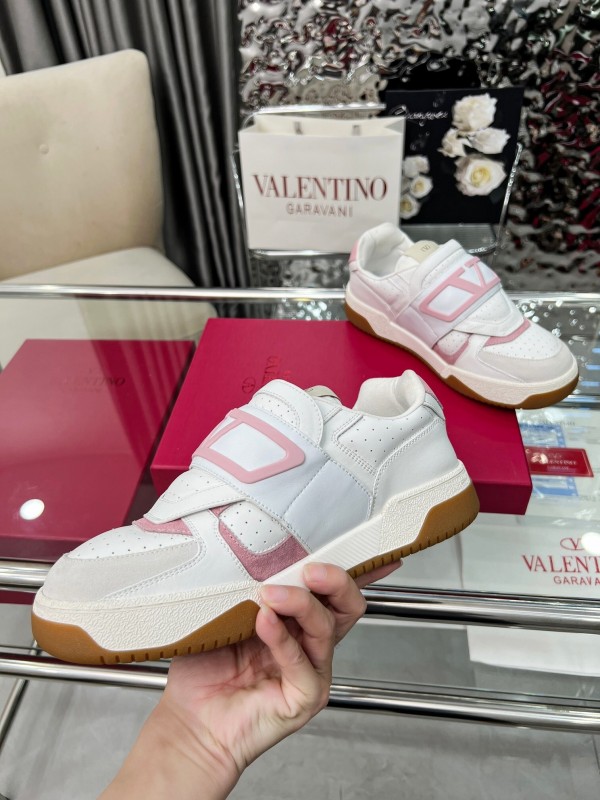 Valentino Joie de Jouer Series Hook-and-Loop Platform Sneakers - AS00360