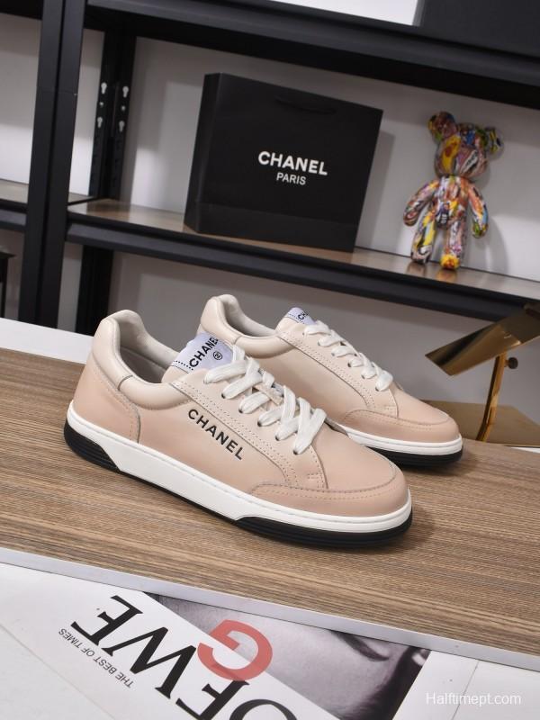 Chanel Classic Loafer with Gradient Logo and Platform Sole - KFY00350