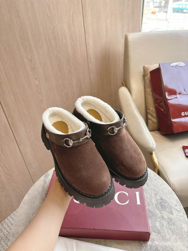 Gucci Shearling Mule with Horsebit Detail - LY00320
