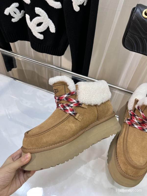 UGG Fluff Yeah Slide Platform Slippers - MJ00280