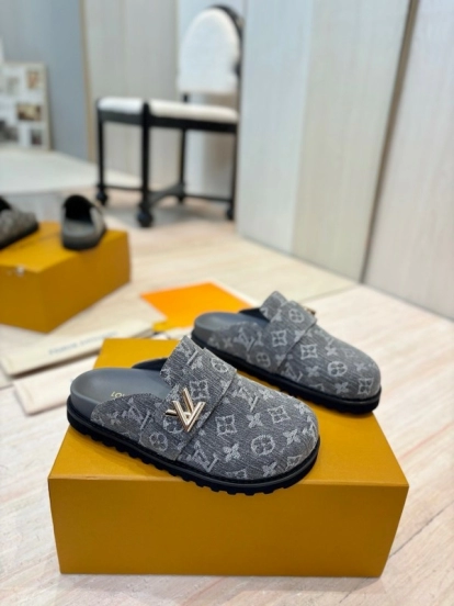 Louis Vuitton 2025 SS Monogram Sandals Couple Edition - KFY00280