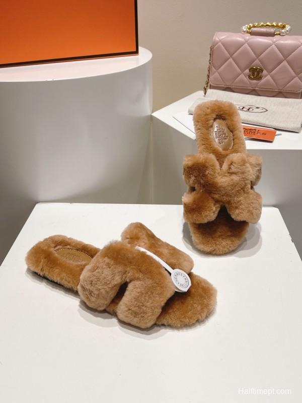 Hermès 2025 SS Love Slippers Flat Wool Slippers - LY00240