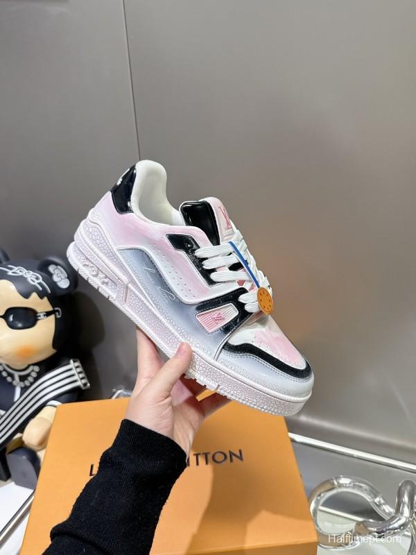 Louis Vuitton Trainer Basketball Series Cracked Ice Glue Process Sneakers - LY00490
