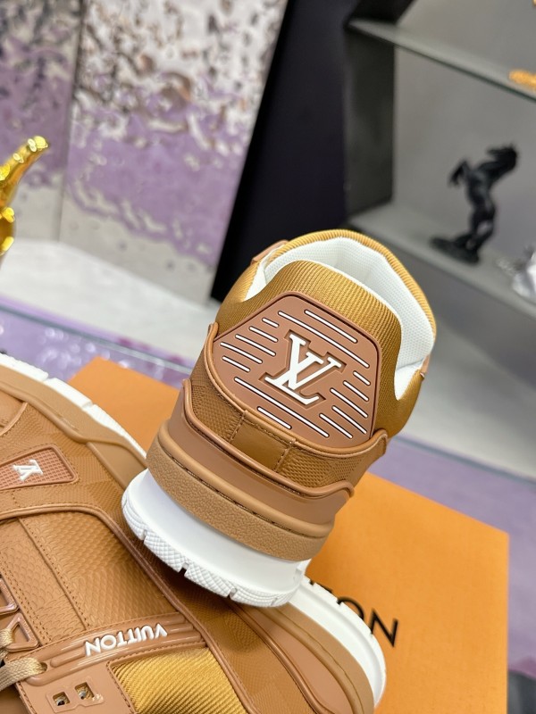Louis Vuitton LV Trainer Maxi Sneakers - AS00360