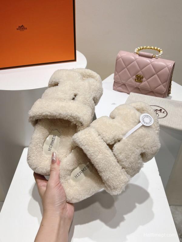 H Love Erjiu Full Wool Slippers with Wavy Fur Design - LY00270