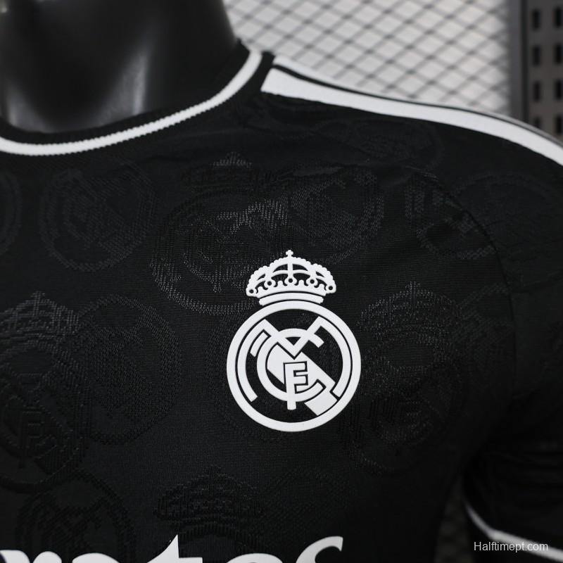 25/26 Player Version Real Madrid Black with Subtle Crest Pattern Jersey
