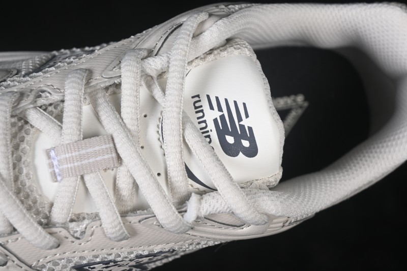 New Balance 530 Retro Running Shoes - MR530AAM