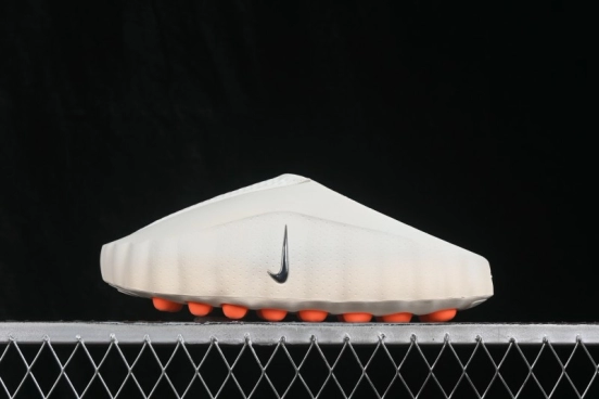 Nike Mind 001 Neuroscience Foot Massage Slippers with Breathable Perforated Upper - HQ4307-002