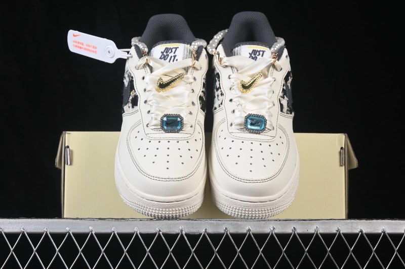 Nike Air Force 1 '07 Low Foggy Pearl Hand-Painted Graffiti Low-Top Casual Skate Shoes - FJ7740-071