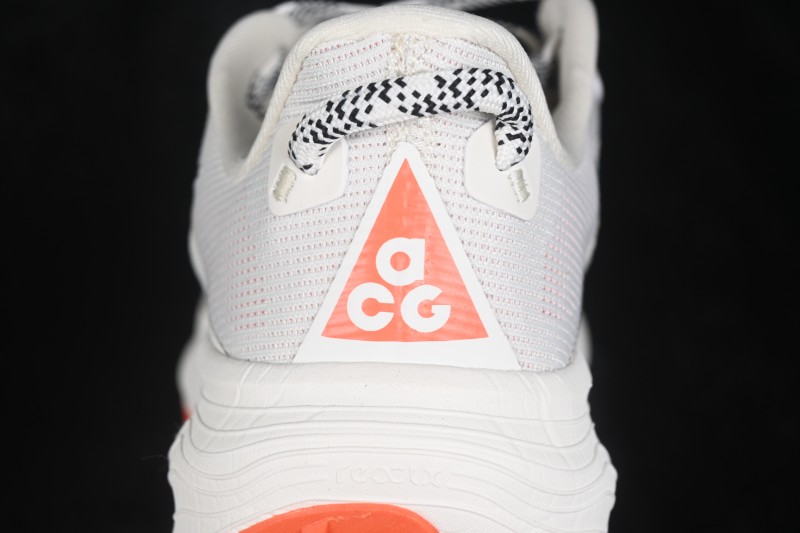 Nike ACG Pegasus Trail Cushioned Running Shoes with Breathable Mesh - HV8116-103