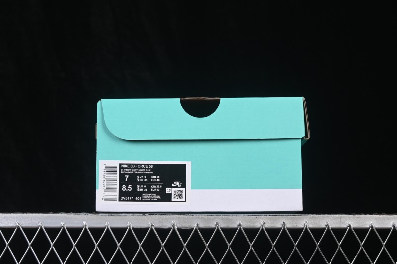 Nike SB Force 58 Retro Skateboarding Shoes with Vintage Design - DV5477-404
