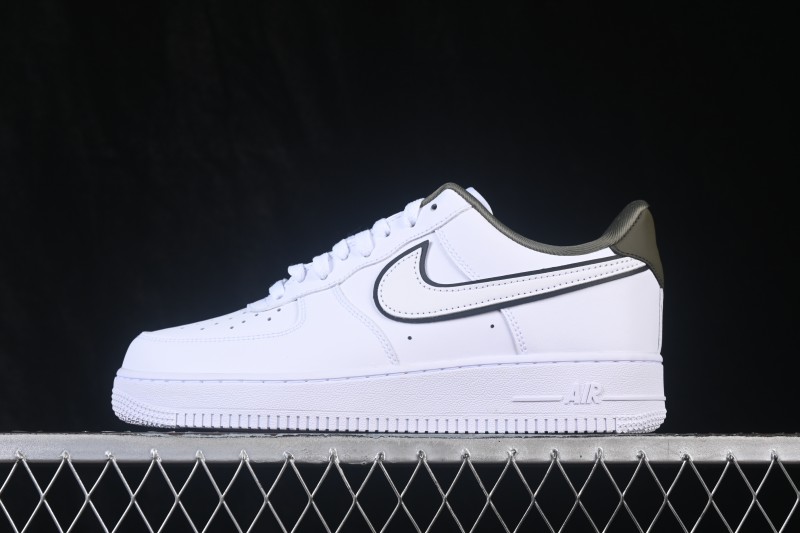 Nike Air Force 1 '07 Low Classic Casual Skateboarding Shoes with Full-Length Air Cushion - IO4226-100