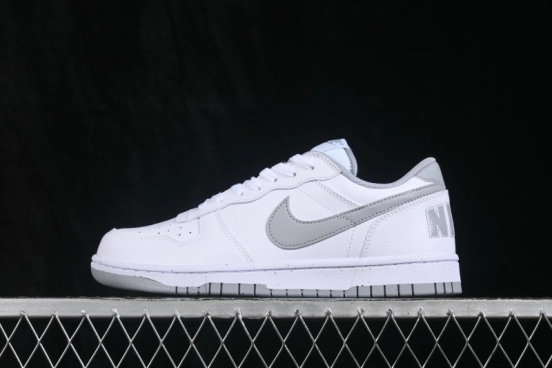 Nike SB Dunk Low Retro Skateboarding Shoes in White and Grey - 355152-106