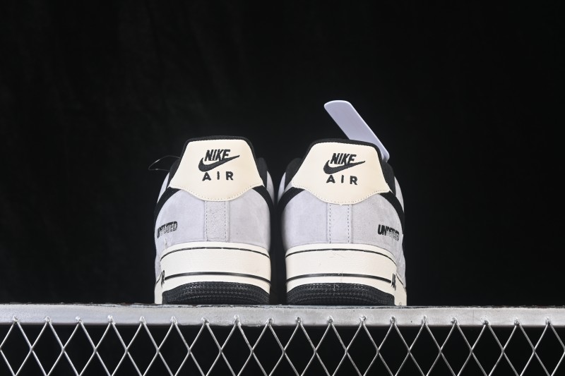 Nike Air Force 1 '07 Low Collaborative Skateboarding Shoes with Full-Length Air Cushion - FV3694-114