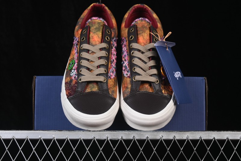 Vans Premium Old Skool 36 Retro Distressed Skate Shoes with Vintage Logo Accents - VN000D9RENB