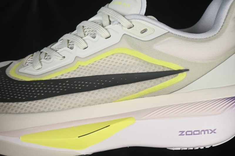 Nike Zoom Fly 6 Running Shoes with React Foam and Carbon Fiber Plate - FN8454-004
