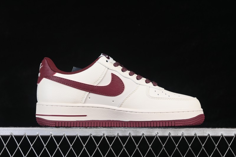 Nike Air Force 1 '07 Low Basketball Shoes with Tree Bark Wine Color Design - SM6668-126