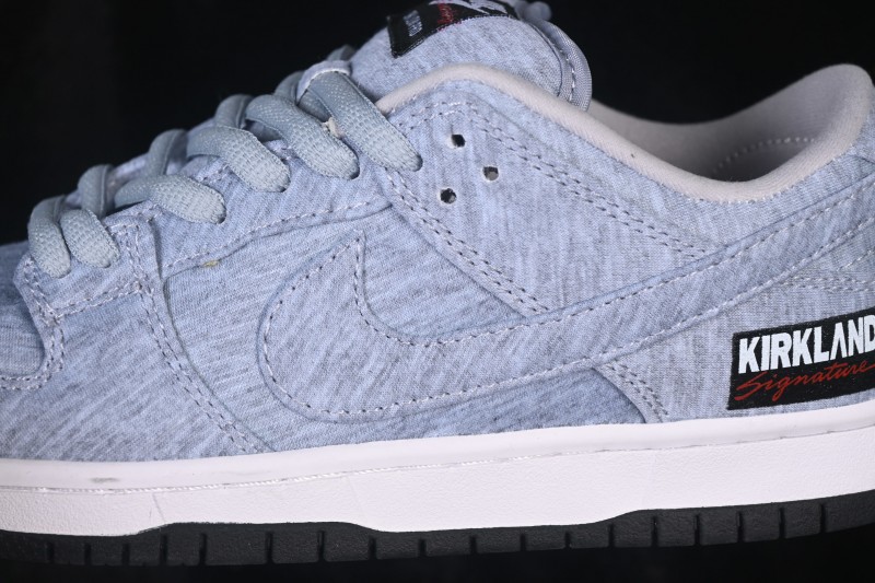 Nike SB Dunk Low Skateboarding Shoes with Cushioned Collar - IF0673-001