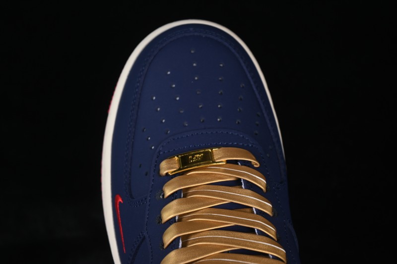 Nike Air Force 1 '07 Low Basketball Sneakers with Classic Design and Metallic Accents - NH0601-529