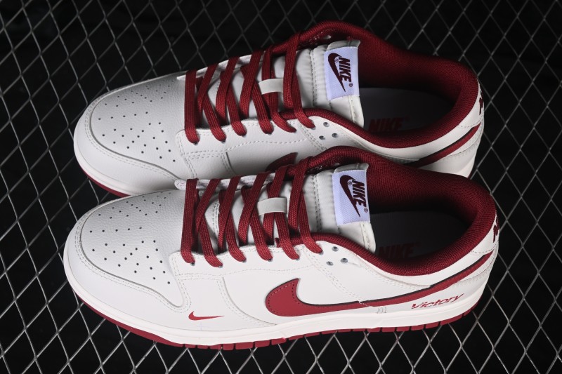 Nike SB Dunk Low White Red Swoosh Low-Top Skateboarding Shoes - WR0620-117