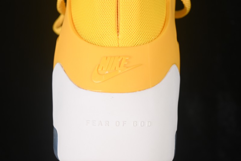 Nike Air Fear of God 1 String High-Top Basketball Sneakers with Double Zoom Air Cushioning - AR4237-700