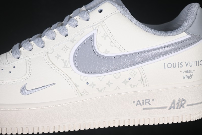 Nike Air Force 1 '07 Low Basketball Shoes with Full-Length Air Cushion - GS2288-014