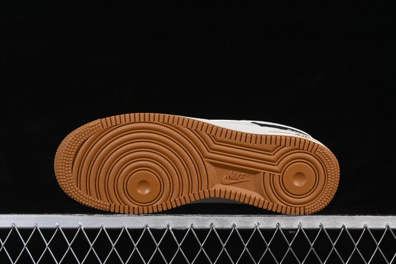 Nike Air Force 1 '07 Low White Wheat Black Panel Casual Sneakers - IH0687-700