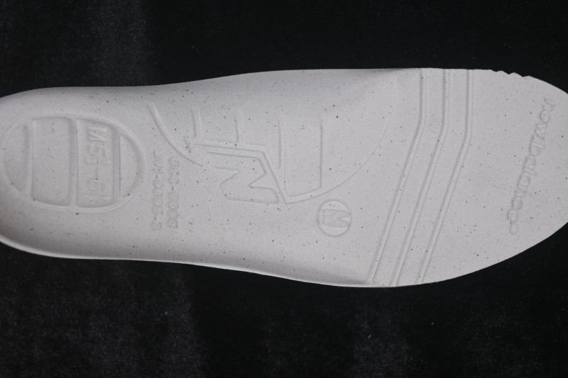 New Balance 1906 Series Retro Running Shoes with Lightweight Mesh and T-Beam Arch Support - U19063Y0