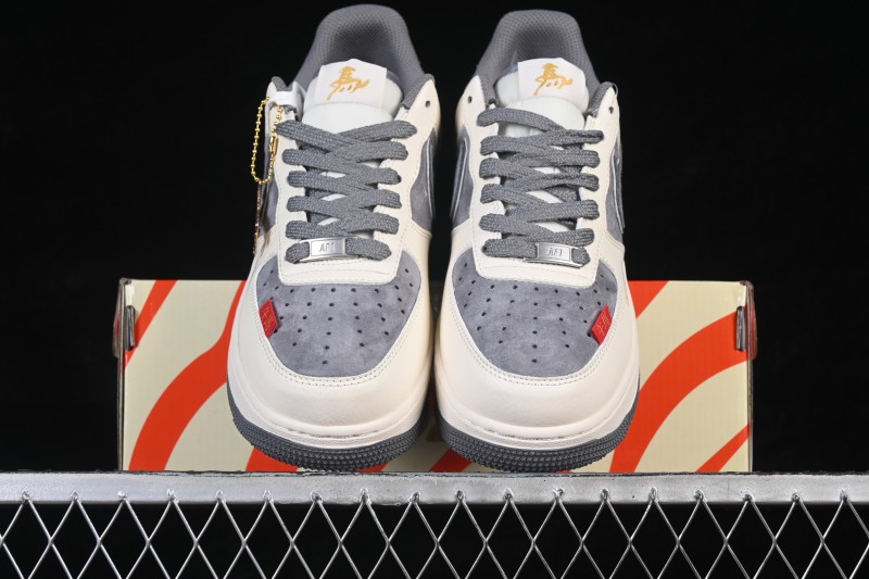 Nike Air Force 1 '07 Low Casual Skateboarding Shoes in Off-White and Grey - HT5088-615